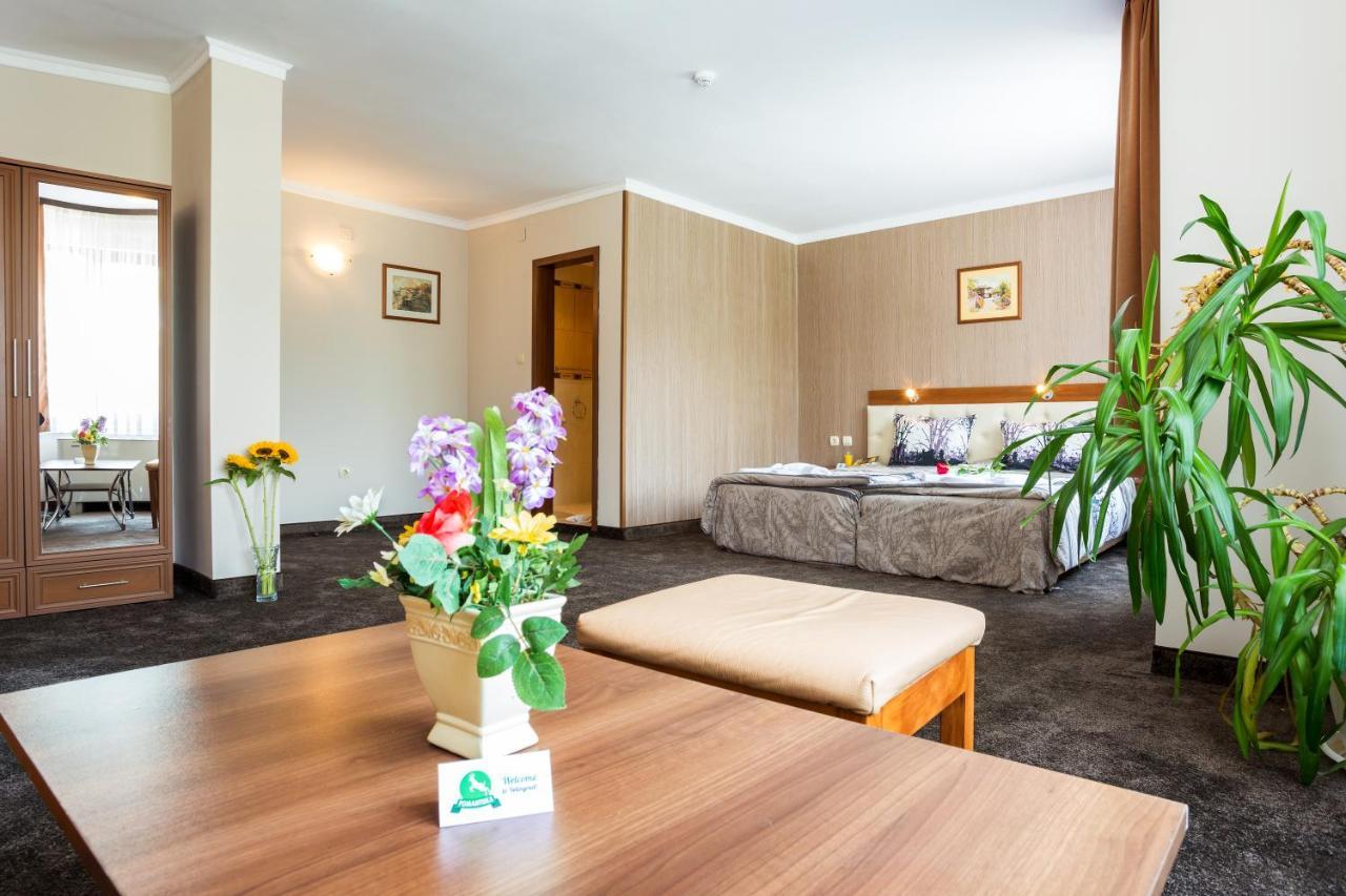 Hotel Romantika Velingrad Luaran gambar