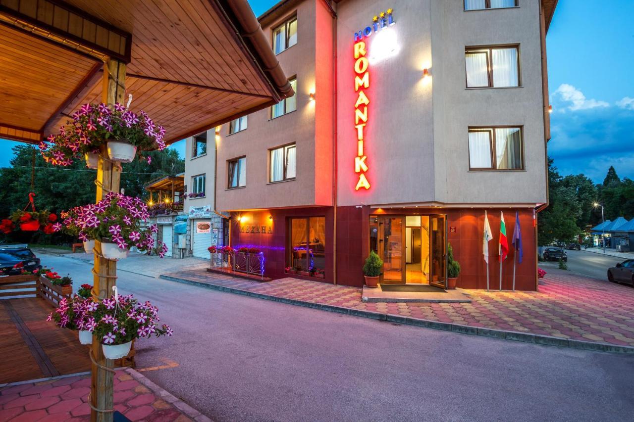 Hotel Romantika Velingrad Luaran gambar